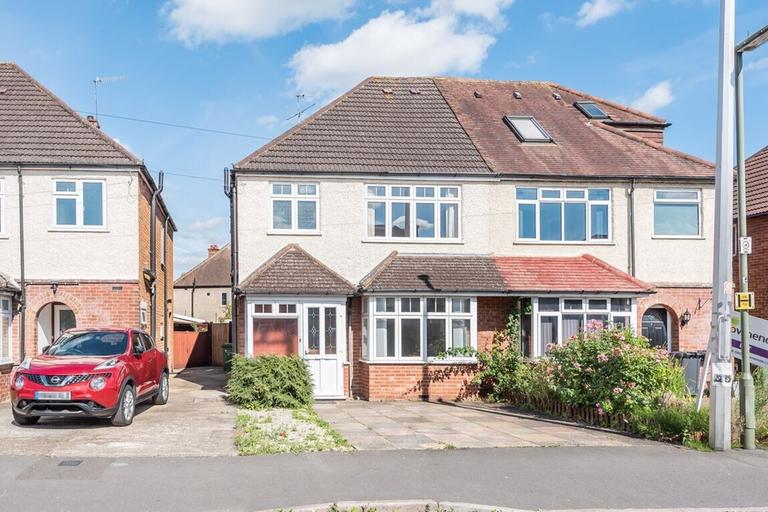 Beckingham Road, Guildford, Surrey, GU2 8BT