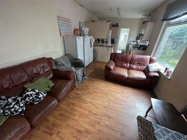 Cardiff, Cathays, Cardiff, CF24 4AN