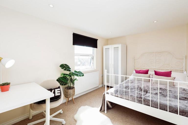 Wheatstone Road, Southsea, Portsmouth, PO4 0HY