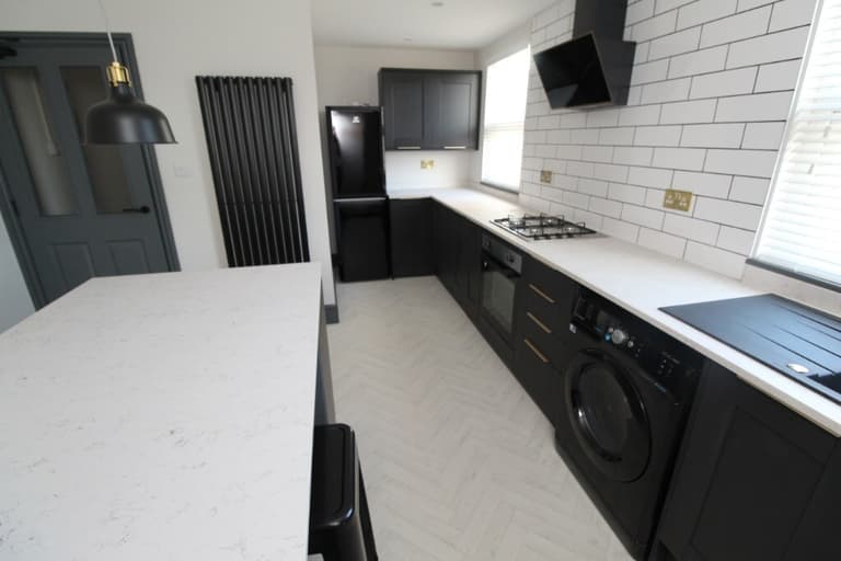 Henry Road, Flat 2, West Bridgford, Nottingham, NG2 7ND Henry Road, Flat 2, West Bridgford, Nottingham, NG2 7ND