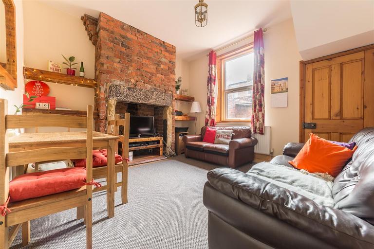 Croydon Road, Fenham, Newcastle, NE4 5LP