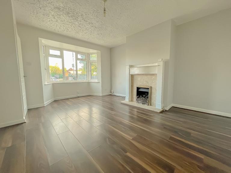 Cardinal Square, Beeston, Leeds, LS11 8HS