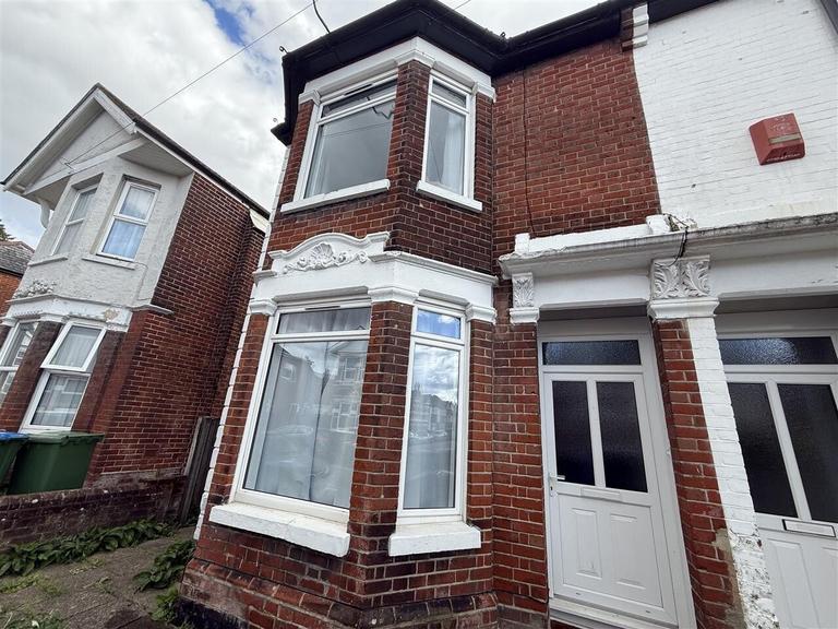 Devonshire Road, The Polygon, Southampton, SO15 2GH