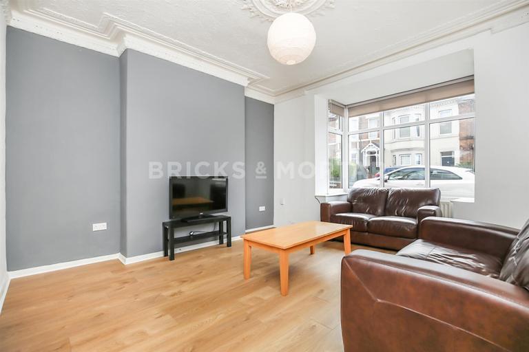 Warwick Street, Heaton, Newcastle, NE6 5AQ