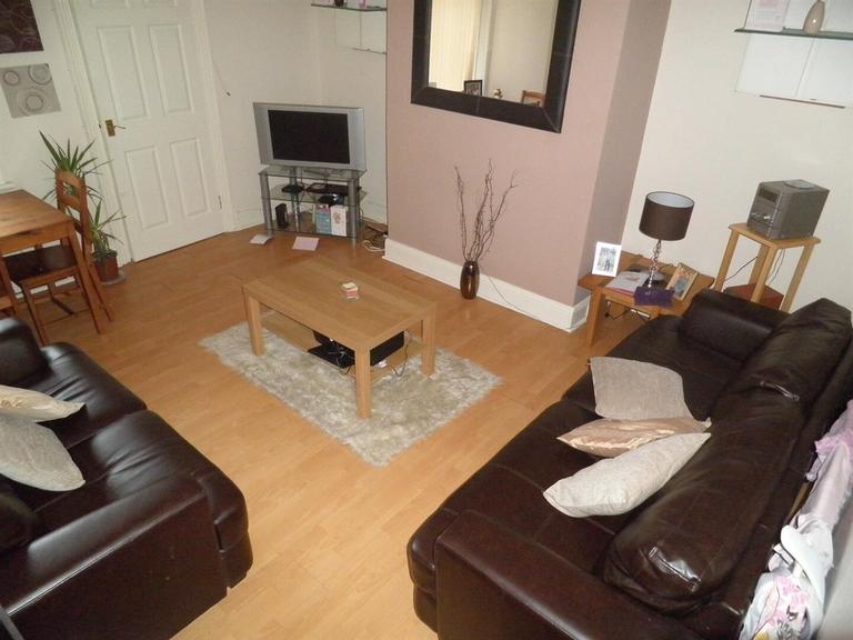 Simonside Terrace, Heaton, Newcastle, NE6 5LF