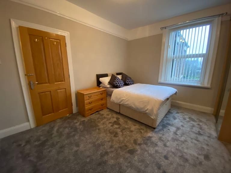 Wingrove Avenue, Fenham, Newcastle, NE4 9AJ