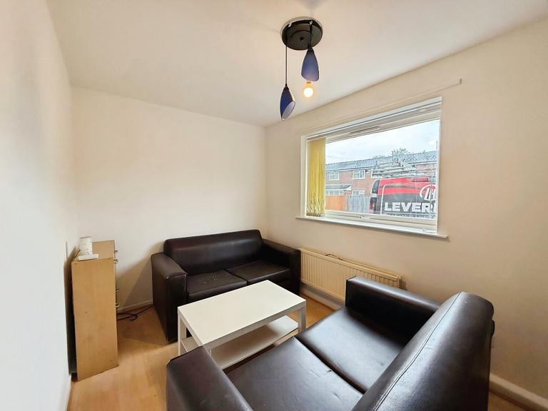 Milnrow Close, Ardwick, Manchester, M13 9UZ