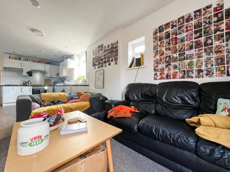 Pen-Y-Wain Road, Roath, Cardiff, CF24 4GG Pen-Y-Wain Road, Roath, Cardiff, CF24 4GG