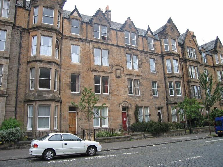 Warrender Park Road, (3F1), Marchmont, Edinburgh, EH9 1HJ