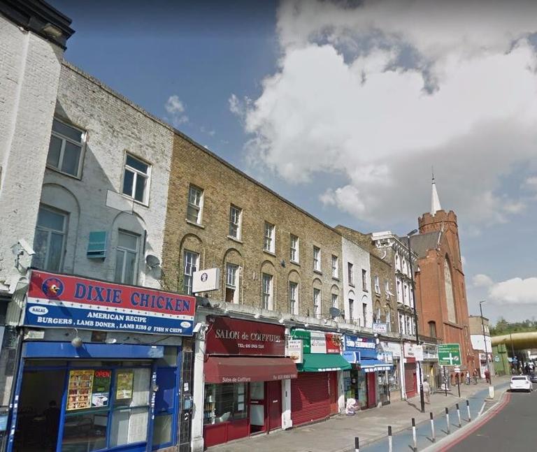 Mile End Road, Canary Wharf, London, E3 4QS