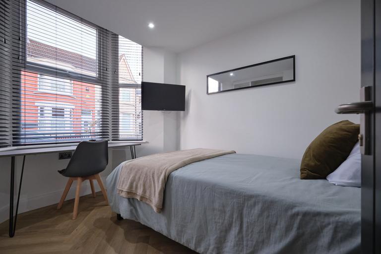 Adelaide Road, Kensington, Liverpool, L7 8SQ