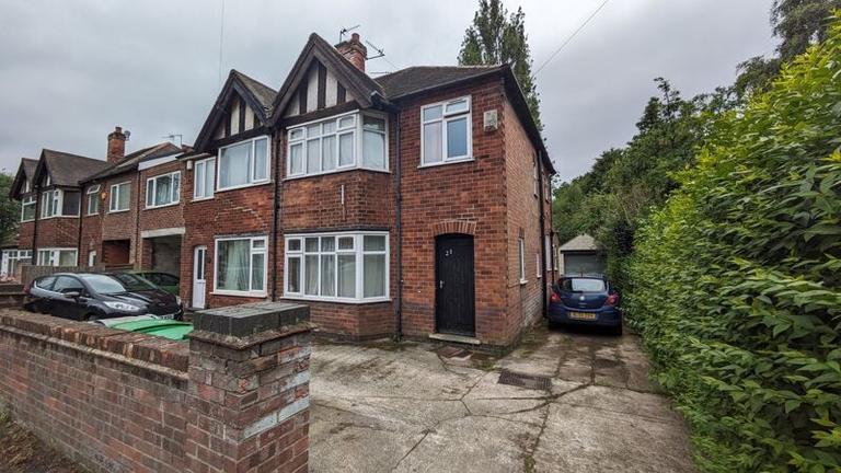 Lace Street, Dunkirk, Nottingham, NG7 2JT