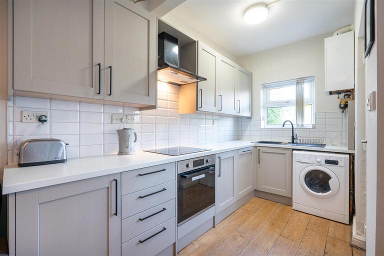 Brighton Terrace Road, Crookes, Sheffield, S10 1NU