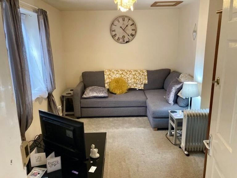 Penley Street, Ecclesall, Sheffield, S11 8BG