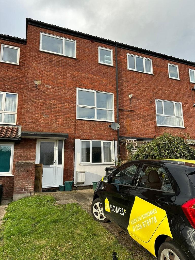 Britten Close, City Centre, Colchester, CO4 3UN