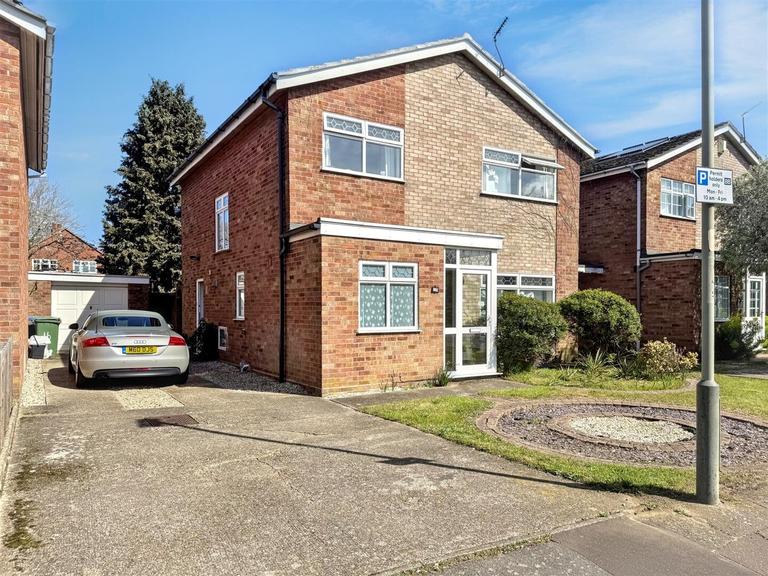 Primula Drive, Eaton, Norwich, NR4 7LZ