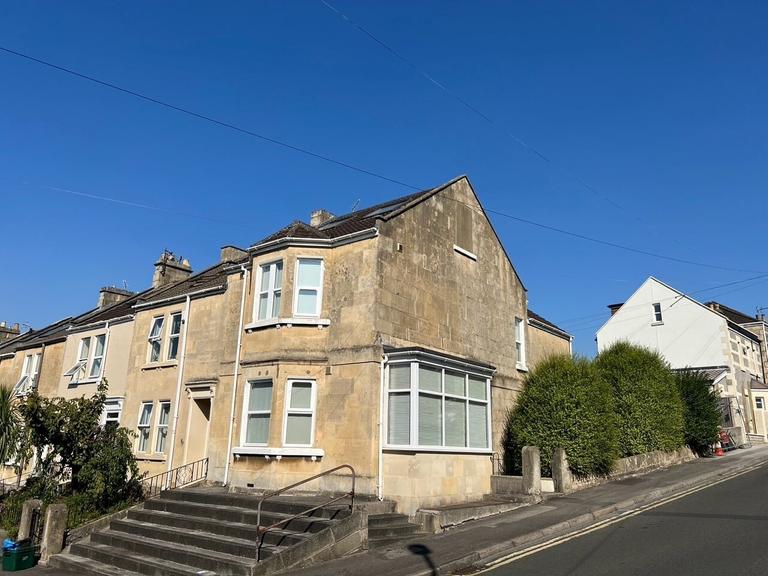West Avenue, Oldfield Park, Bath, BA2 3QD