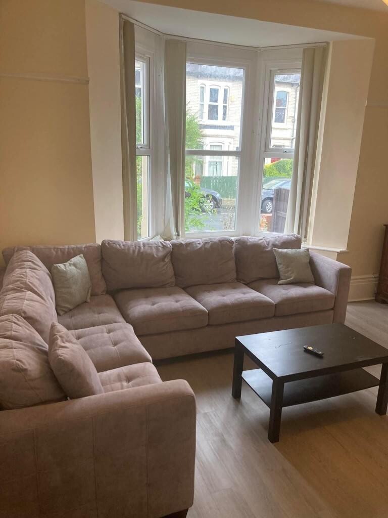 Manor House Road, Jesmond, Newcastle, NE2 2LY