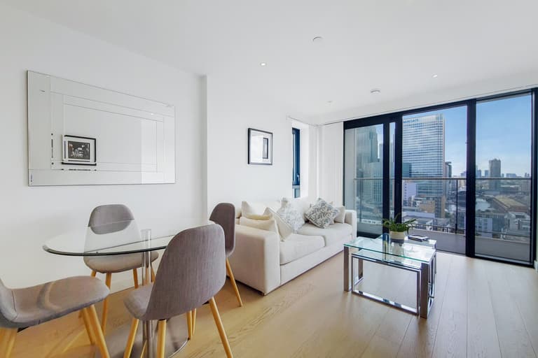 1 Yabsley Street Blackwall, Canary Wharf, London, E14 9RG 1 Yabsley Street Blackwall, Canary Wharf, London, E14 9RG