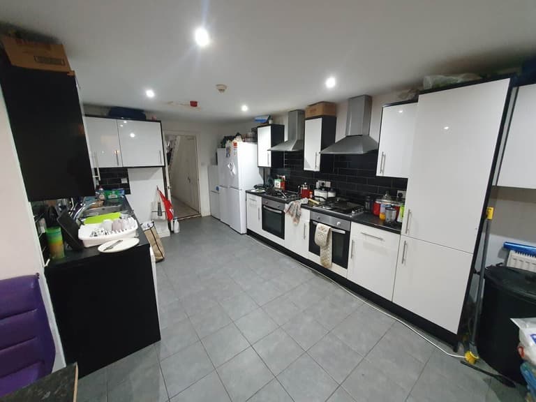 Miskin Street, Cathays, Cardiff, CF24 4AR Miskin Street, Cathays, Cardiff, CF24 4AR
