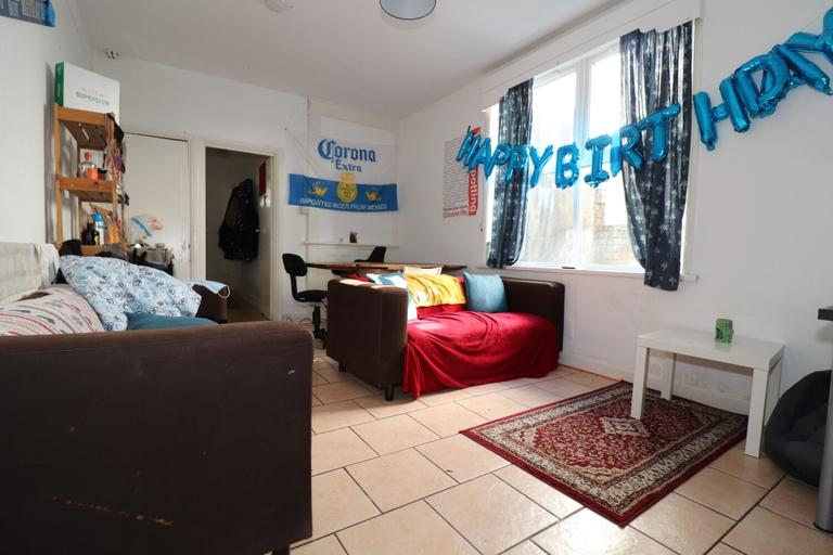 Colum Road, Cathays, Cardiff, CF10 3EG