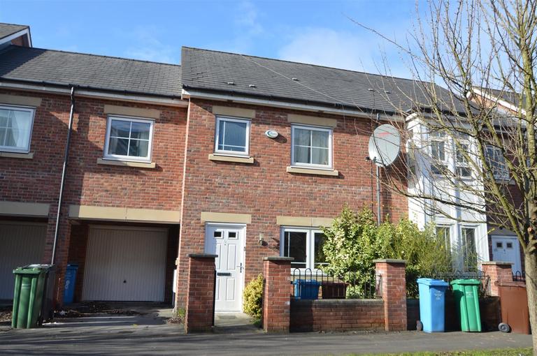 Drayton Street, Hulme, Manchester, M15 5LL
