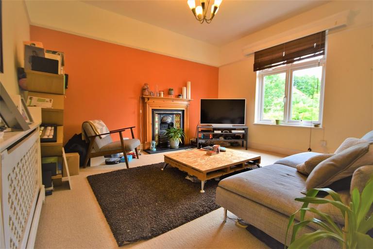 Epsom Road, Guildford, Surrey, GU1 3PB