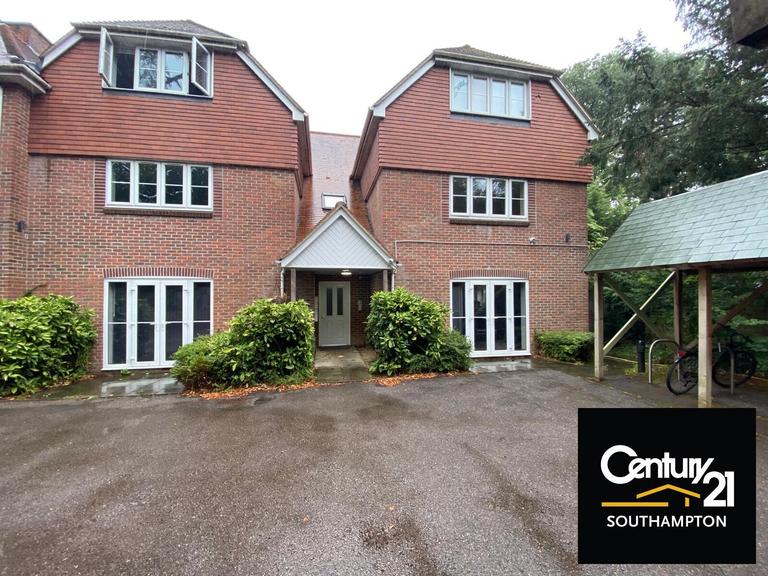 Bassett Green Road, Highfield, Southampton, SO16 3NF
