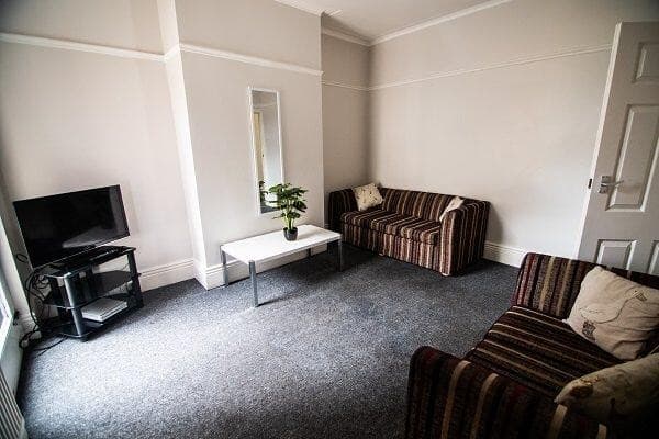 Walton Road, Ecclesall, Sheffield, S11 8RE Walton Road, Ecclesall, Sheffield, S11 8RE