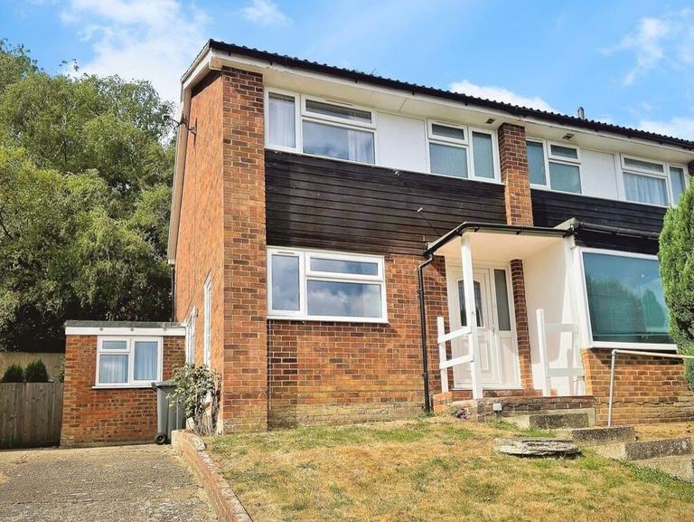 Uplands, Hales Place, Canterbury, CT2 7BL