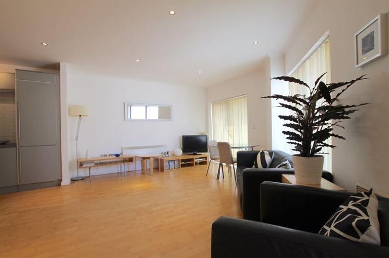 Caroline Street, City Centre, Cardiff, CF10 1FQ