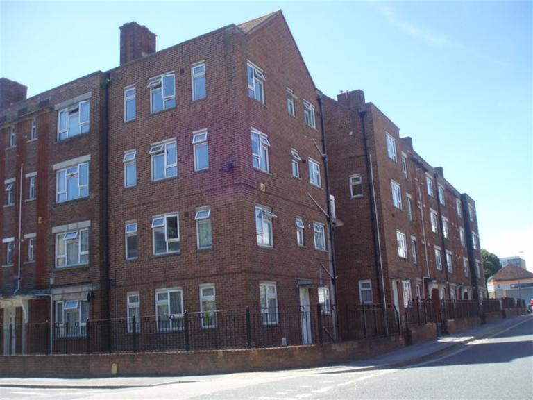 3 bedroom apartment for rent Lime Street, Southampton, SO14 3DB UniHomes