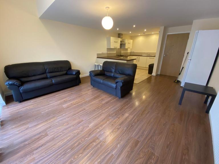 Eastleigh Road, Westcotes, Leicester, LE3 0DB