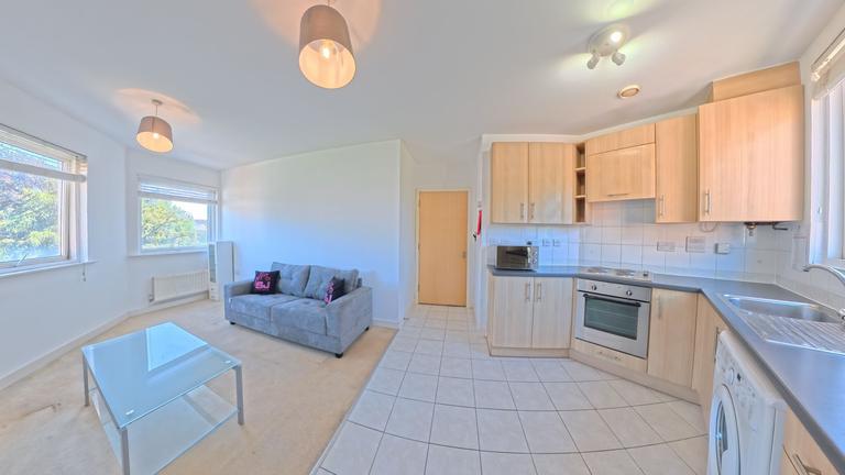 Preston Mansions East Sussex, London Road, Brighton, BN1 6AX