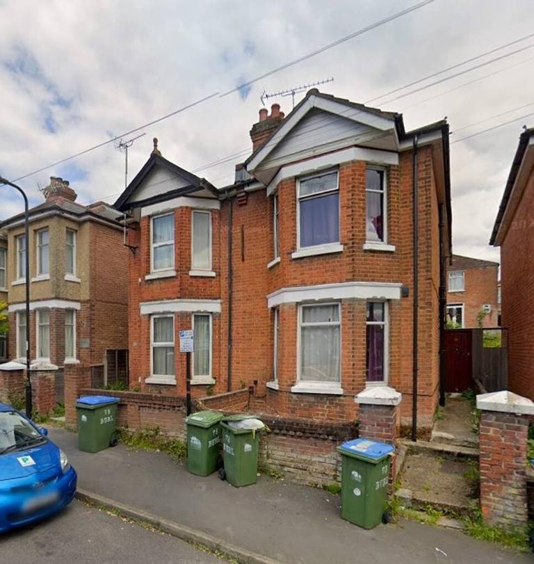 Burlington Road Hampshire, The Polygon, Southampton, SO15 2FR