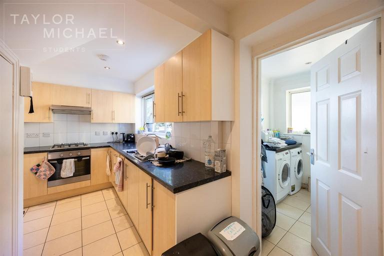 Crespin Way, Lewes Road, Brighton, BN1 7FG