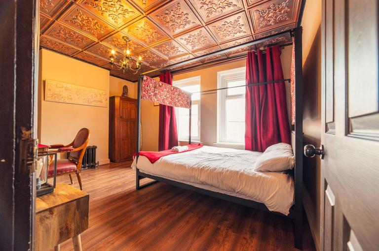 Spencer Street, Cathays, Cardiff, CF24 4PG