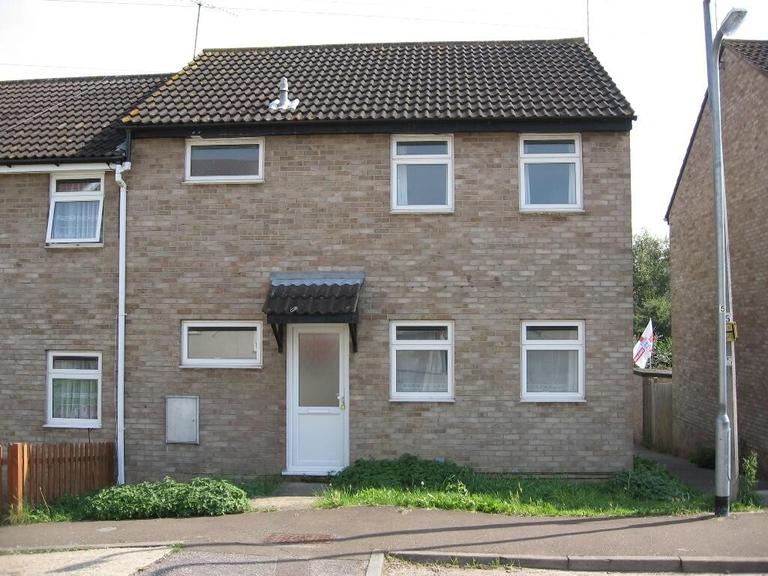 Titania Close, Greenstead, Colchester, CO4 3TB