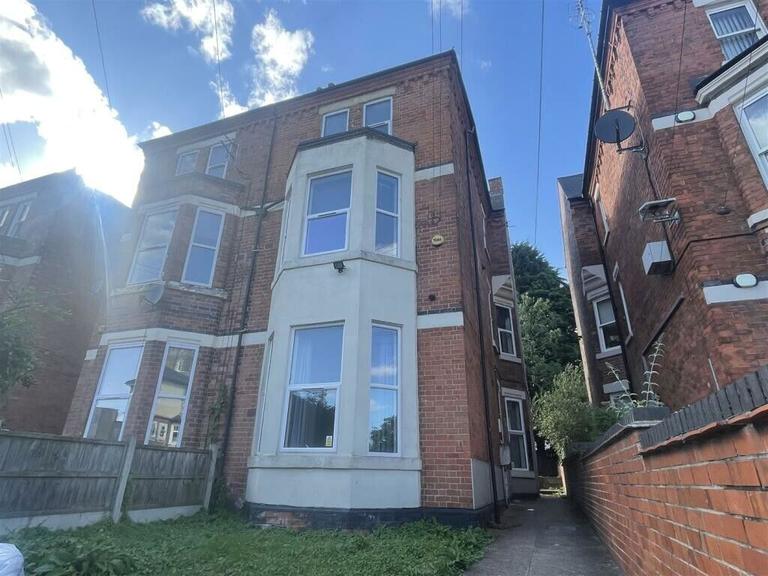 Gedling Grove, Arboretum, Nottingham, NG7 4DU