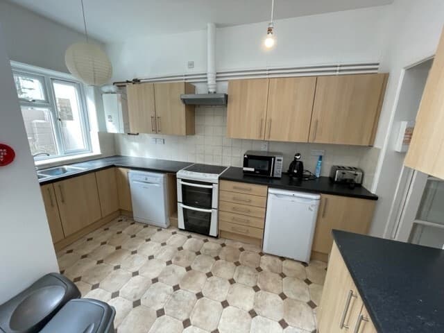 Woodbine Terrace, City Centre, Exeter, EX4 4LJ Woodbine Terrace, City Centre, Exeter, EX4 4LJ
