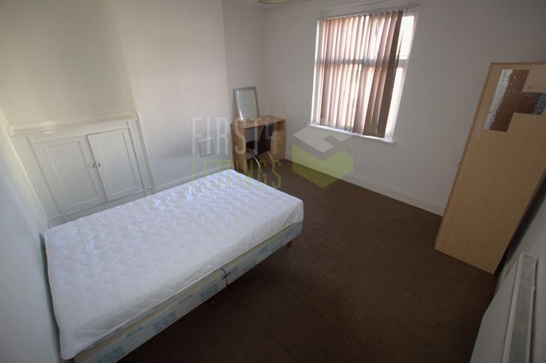 Welford Road, Clarendon Park, Leicester, LE2 6BJ