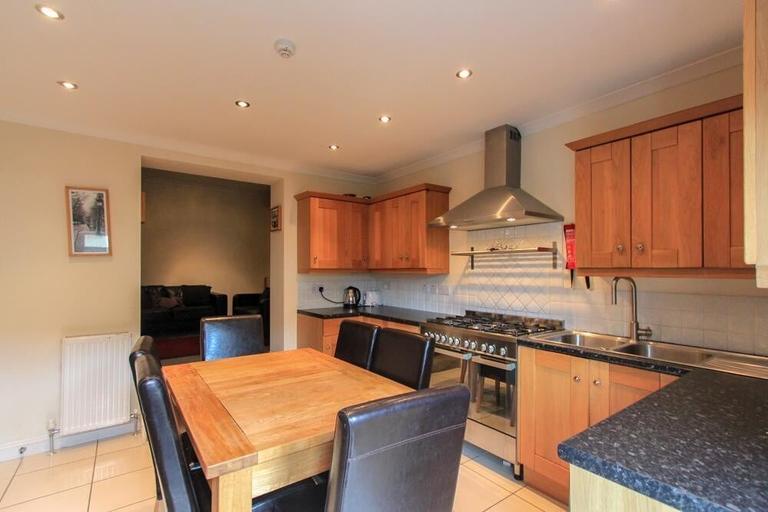 Blackweir Terrace, Cathays, Cardiff, CF10 3EQ