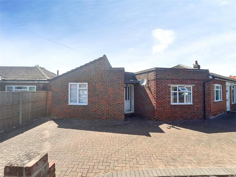Vegal Crescent, Egham, Surrey, TW20 0QA