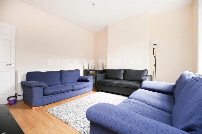 Meldon Terrace, Heaton, Newcastle, NE6 5XQ