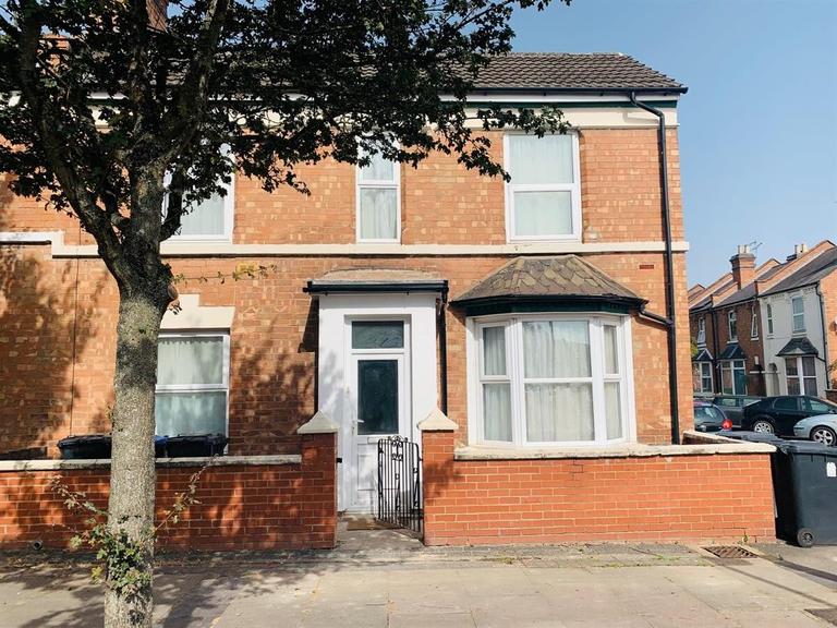 Shrubland Street, Town Centre, Leamington Spa, CV31 2AR