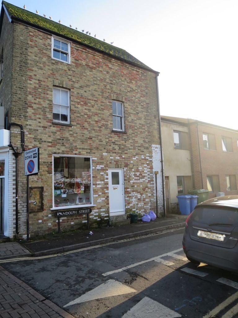 4 bedroom house for rent Cowley Road, Oxford, OX4 1UH UniHomes