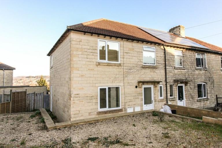 4 bedroom house for rent Cedar Grove, Bath, BA2 2HN UniHomes