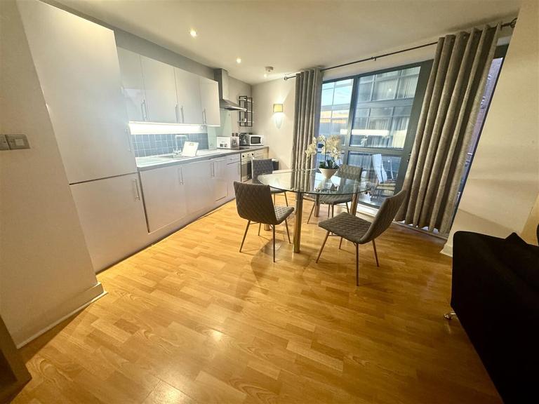 Cavendish Street, City Centre, Sheffield, S3 7SJ