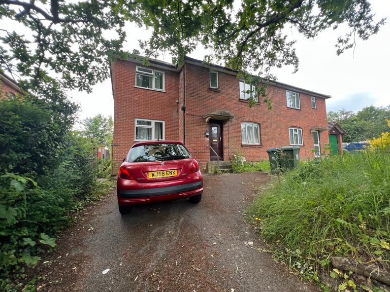 Burgess Road, Swaythling, Southampton, SO16 3AU