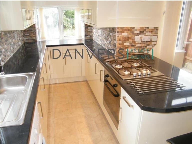 Landseer Road, Clarendon Park, Leicester, LE2 3EF Landseer Road, Clarendon Park, Leicester, LE2 3EF